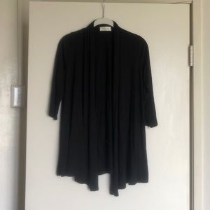 Hourglass Lilly || Black cardigan